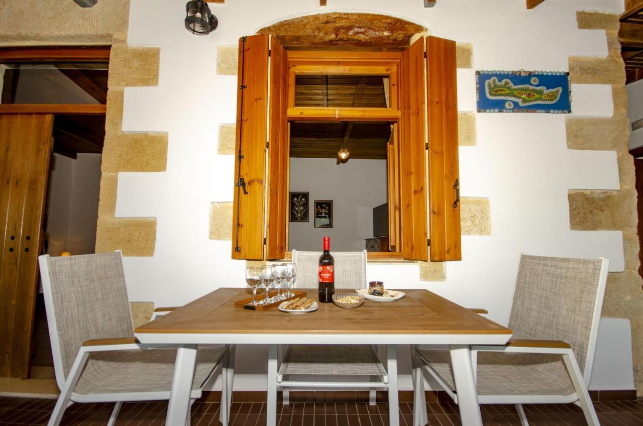 Villa Trouli Rokka House Kíssamos Esterno foto