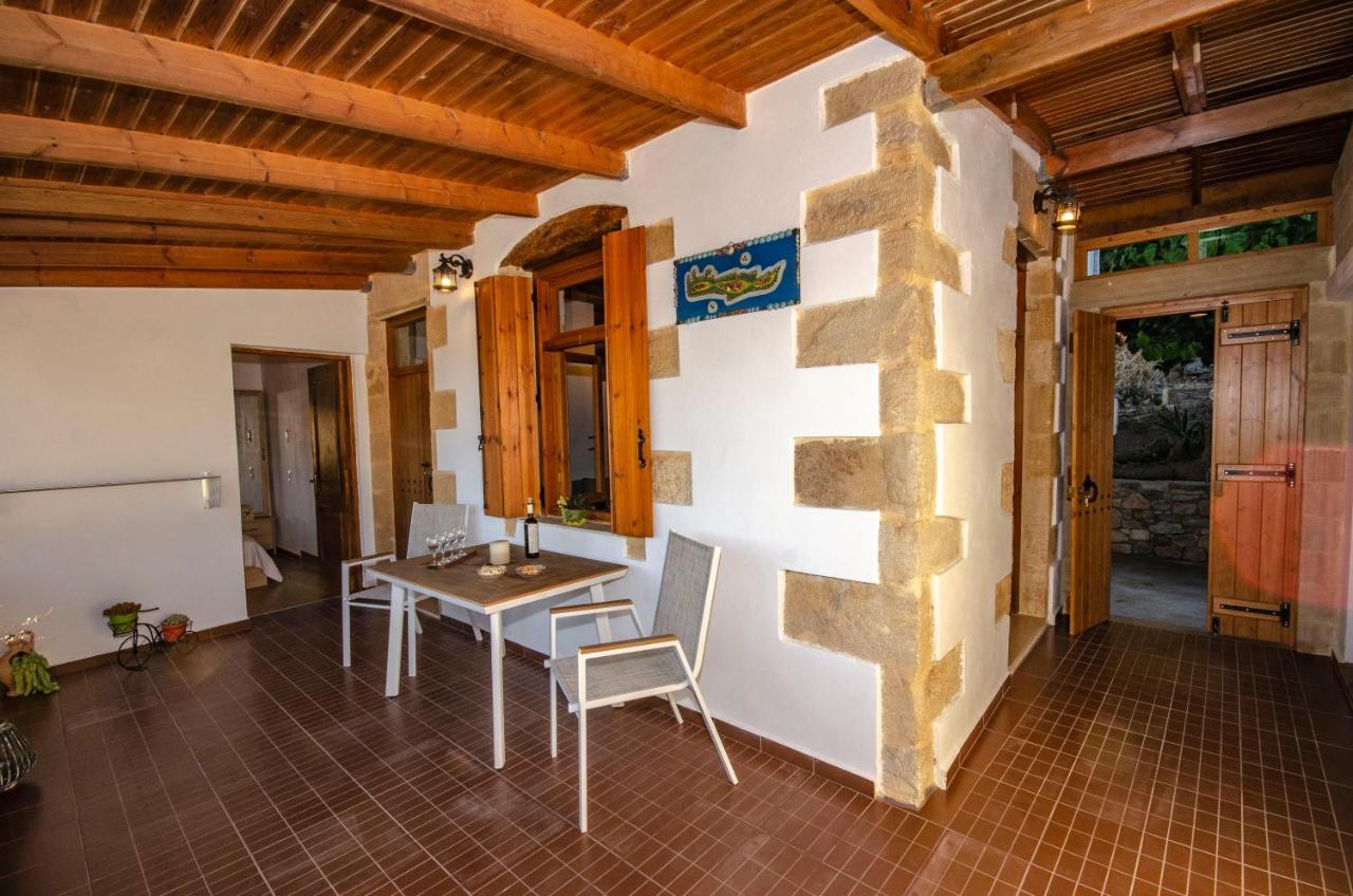Villa Trouli Rokka House Kíssamos Esterno foto